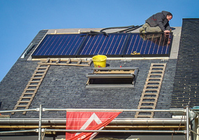 Montage von Indachkollektoren durch Topsolar